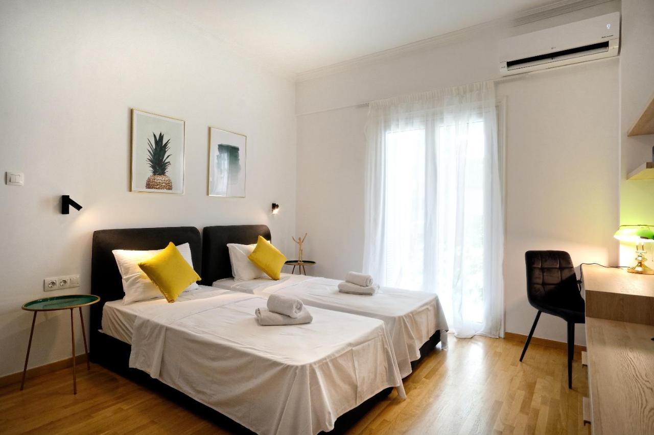 Elegant Big Apartment In Athens Center With Balcony Exteriör bild