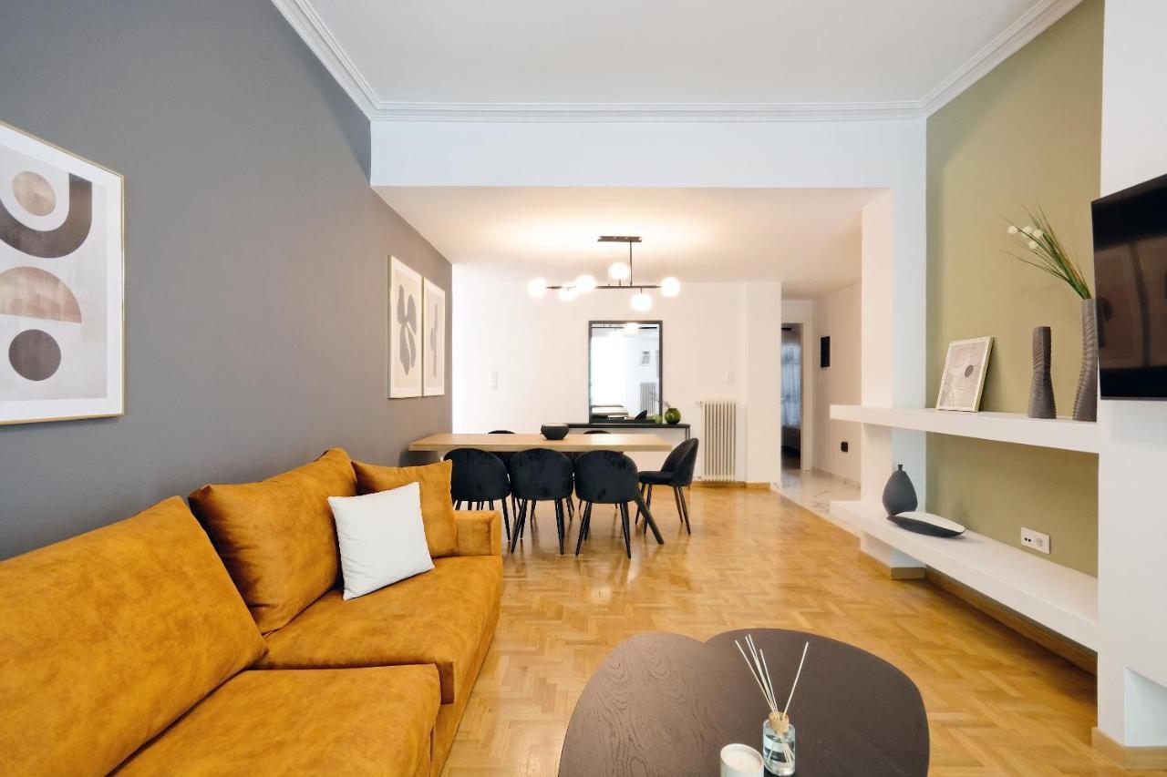 Elegant Big Apartment In Athens Center With Balcony Exteriör bild