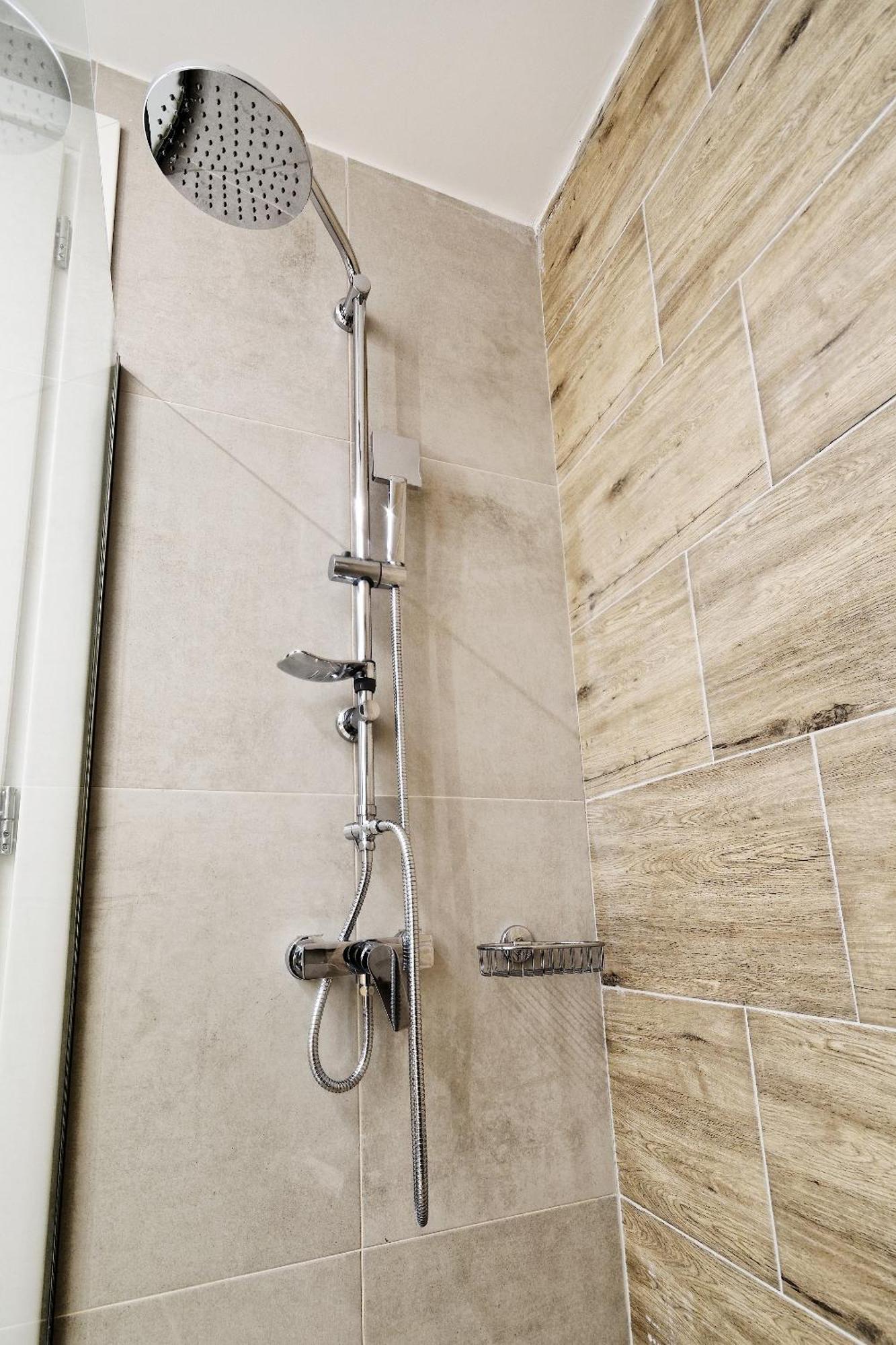 Elegant Big Apartment In Athens Center With Balcony Exteriör bild