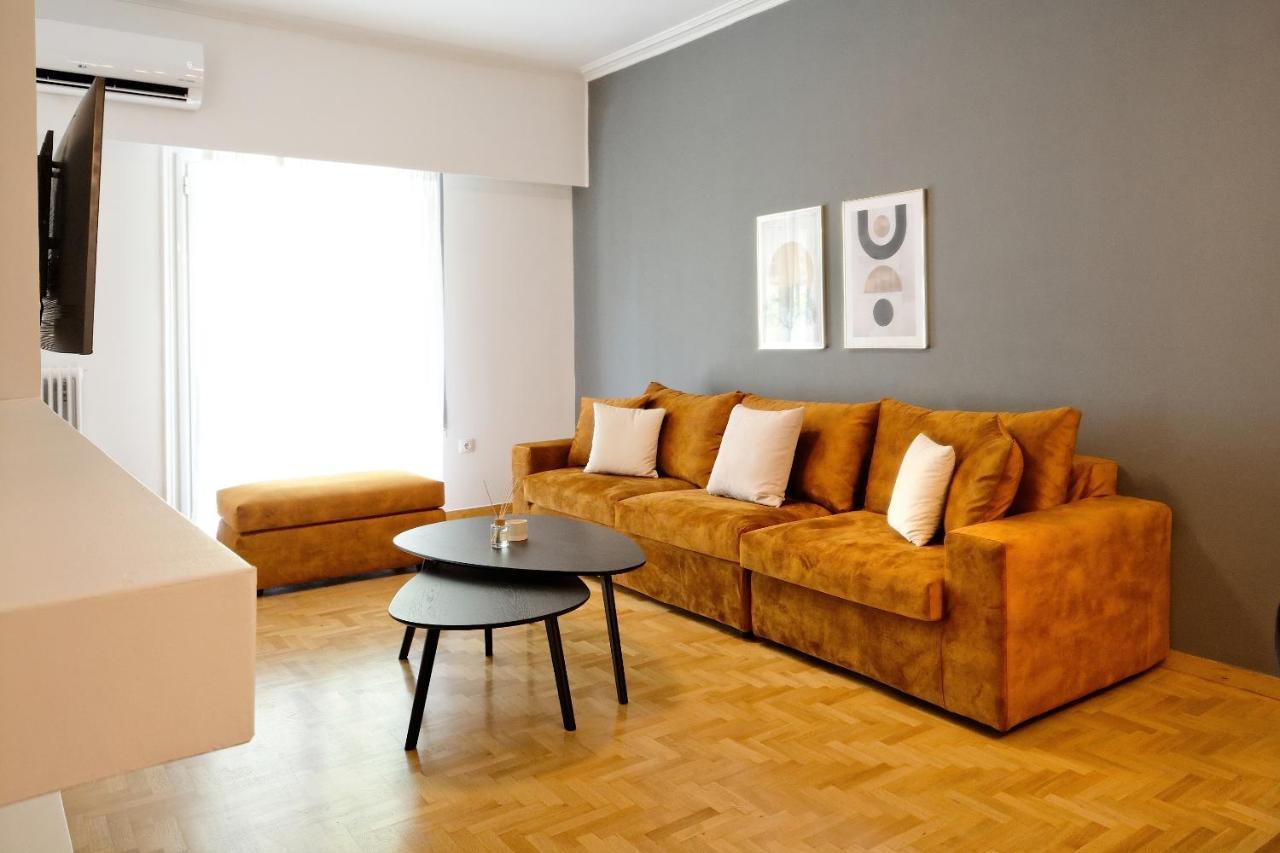 Elegant Big Apartment In Athens Center With Balcony Exteriör bild