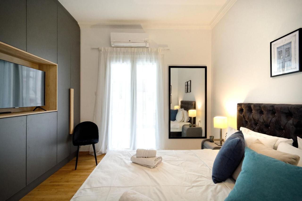 Elegant Big Apartment In Athens Center With Balcony Exteriör bild
