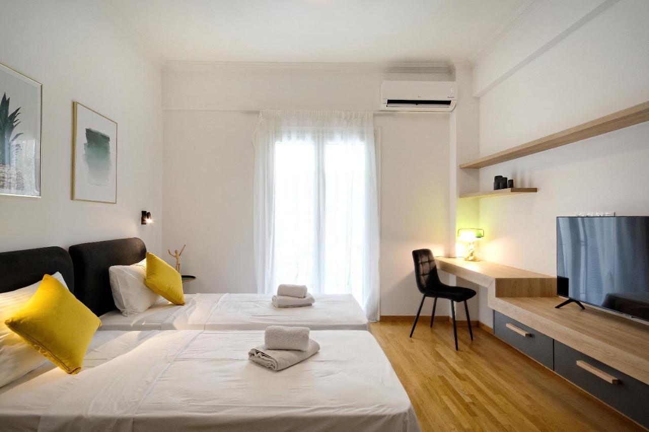 Elegant Big Apartment In Athens Center With Balcony Exteriör bild