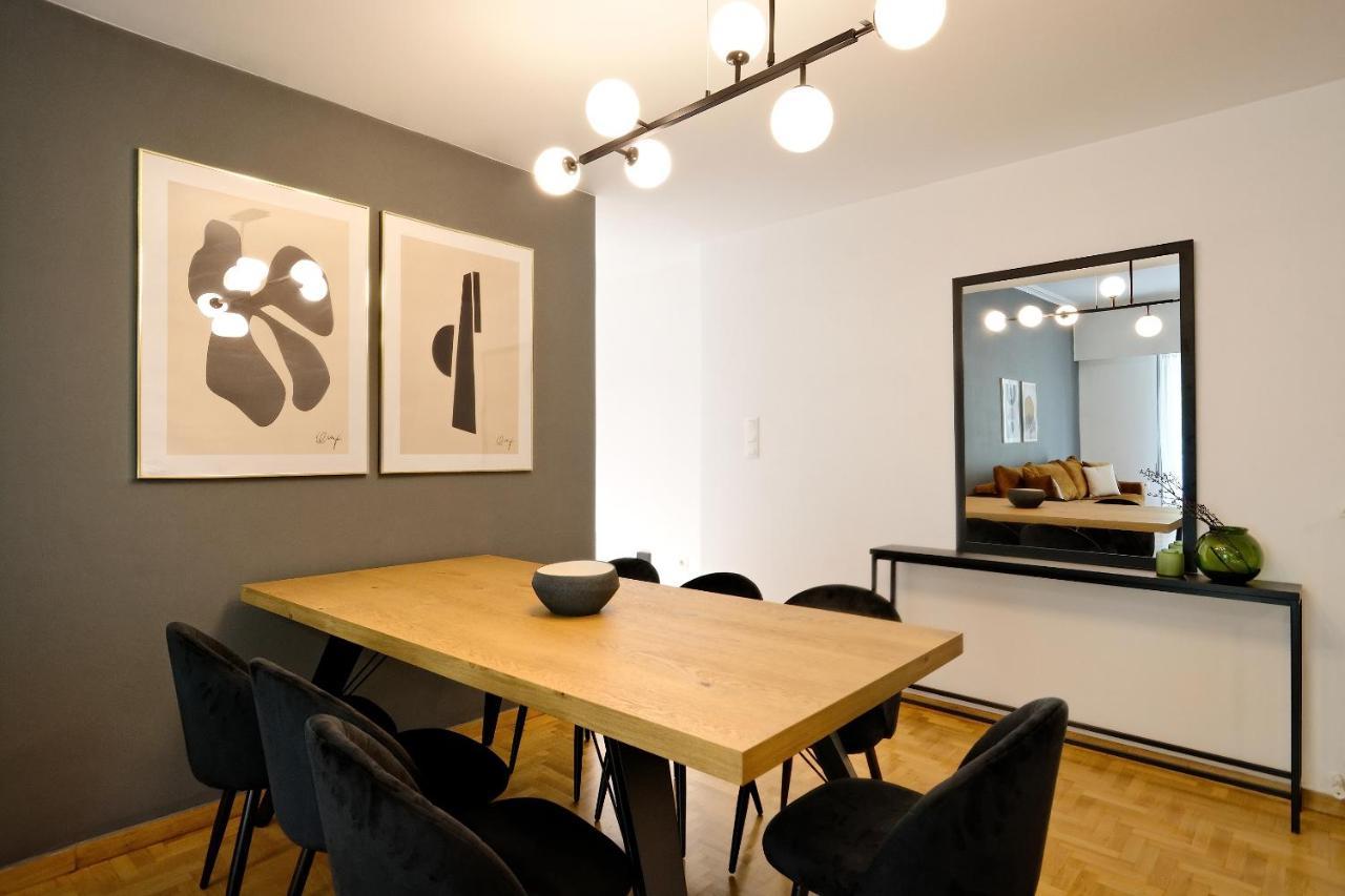 Elegant Big Apartment In Athens Center With Balcony Exteriör bild
